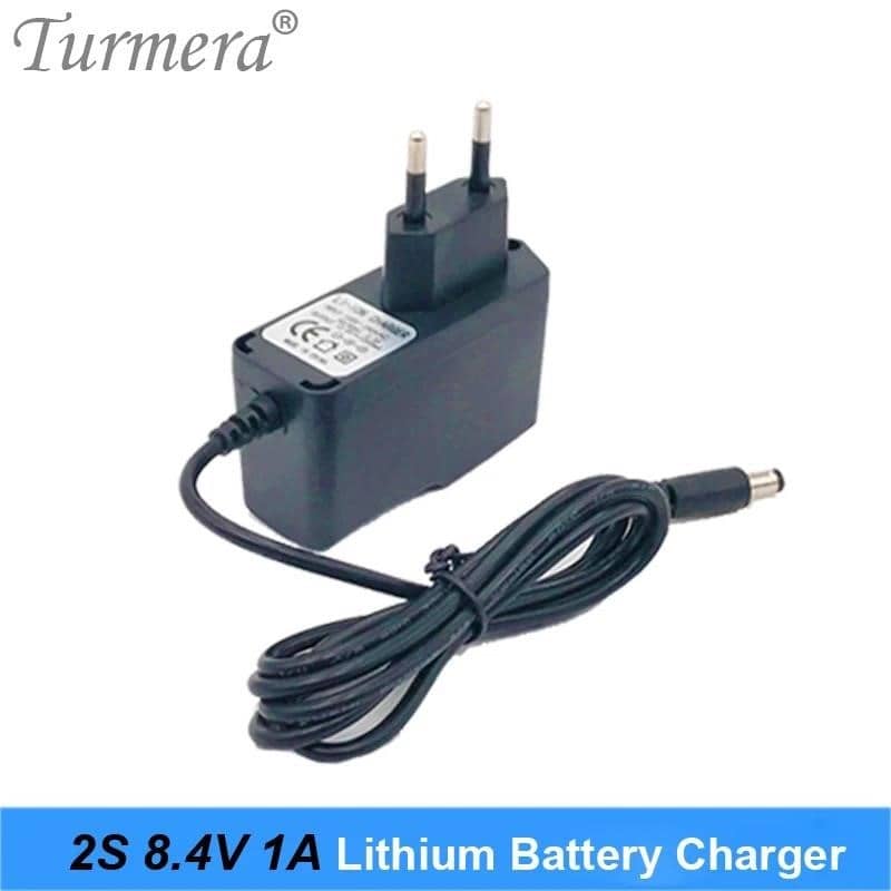 8.4V 12.6V 16.8V 21V 25V 1A 2A 1.3A 18650 DC 5.5MM*2.1MM 2S 3S 4S