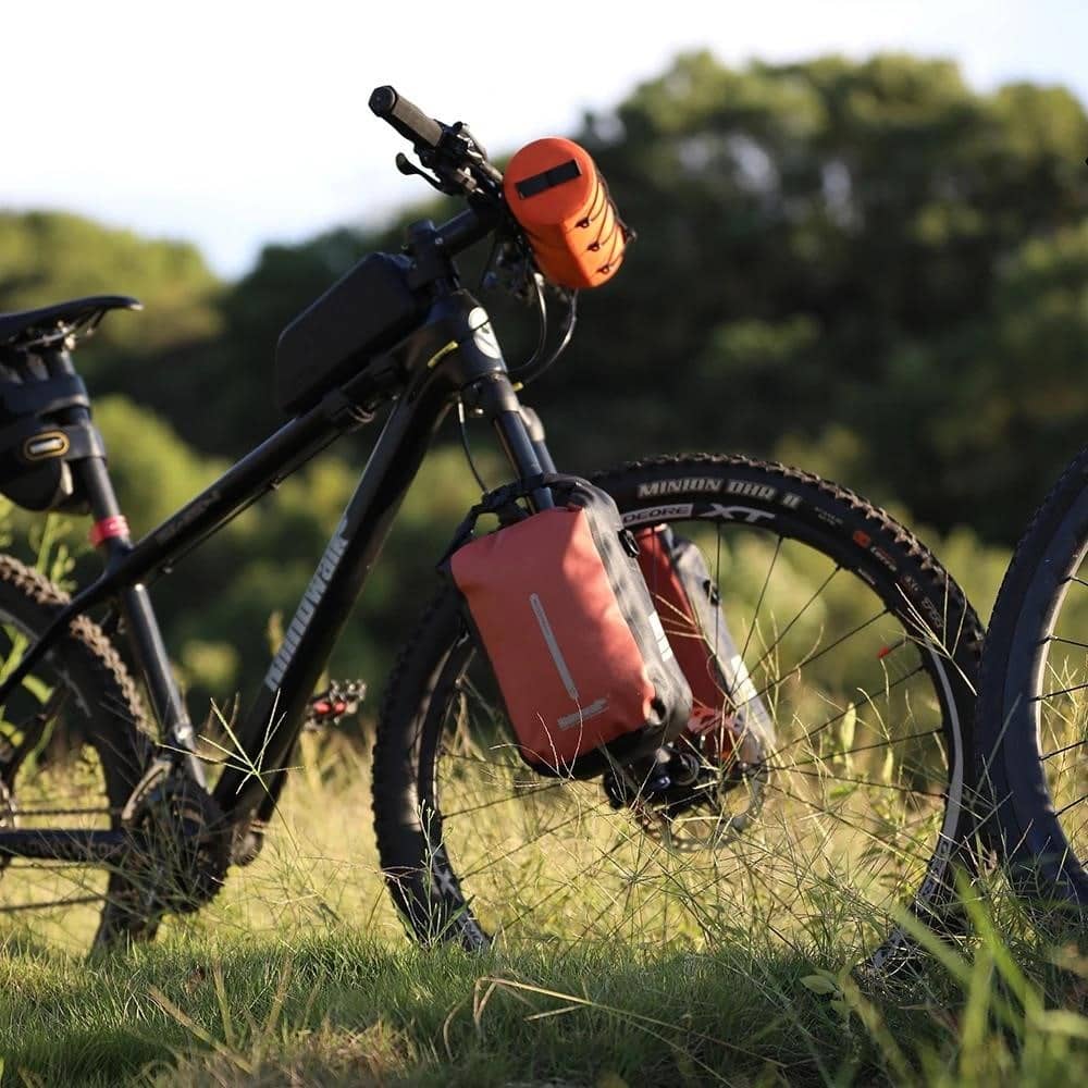 【Rinco】 Priekinė bagažinė ACID Lowrider Suspension MTB Alu - Bikko.lt