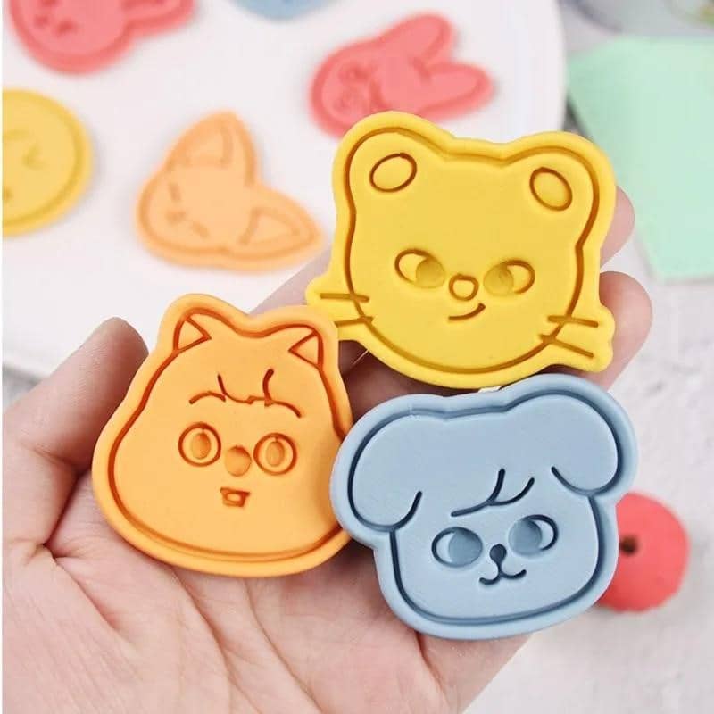 Kpop Stray Kid Skzoo“ sausainių pjaustyklė „Kawaii“ sausainių